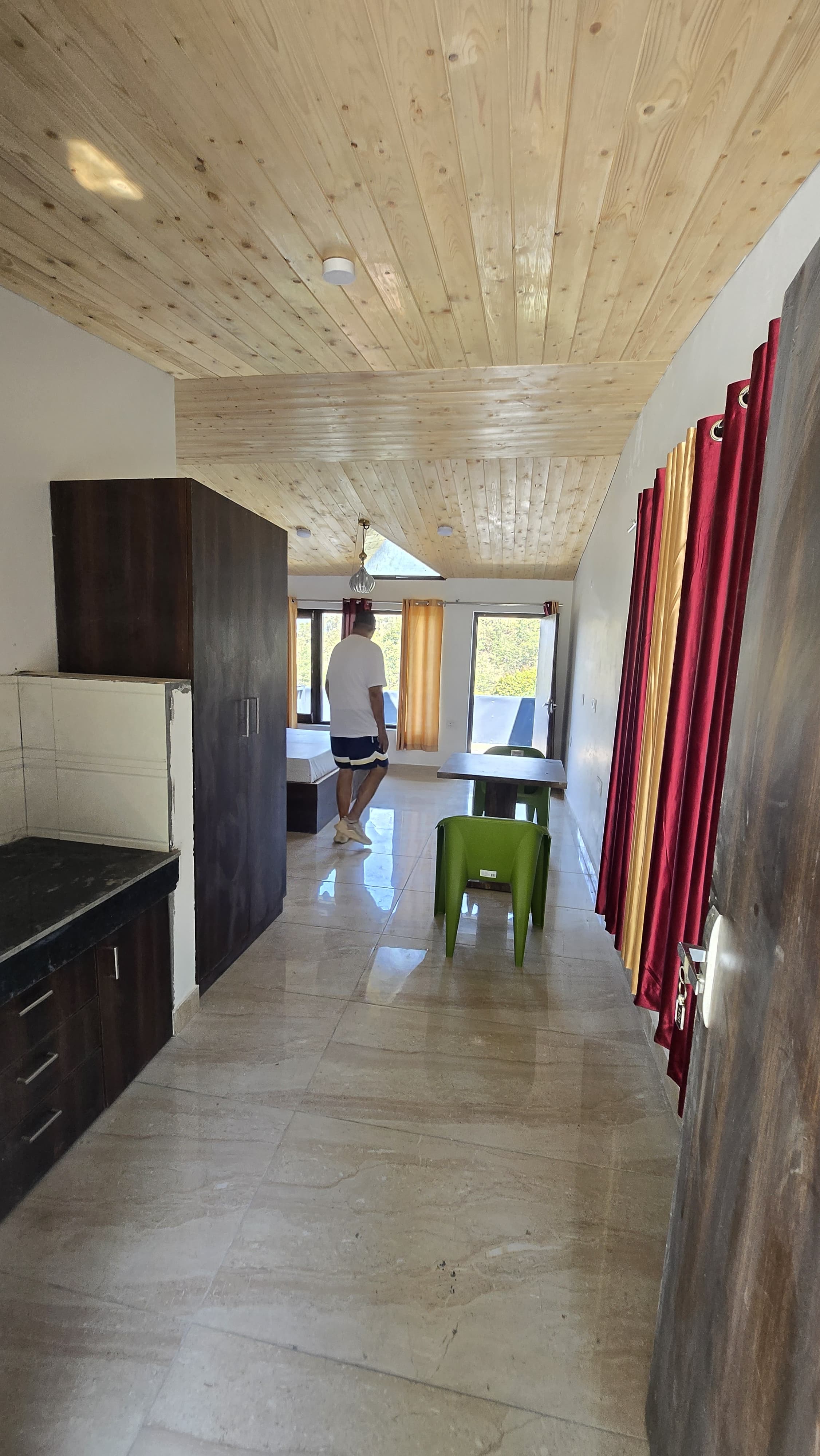 Kitchenette and Suite Area